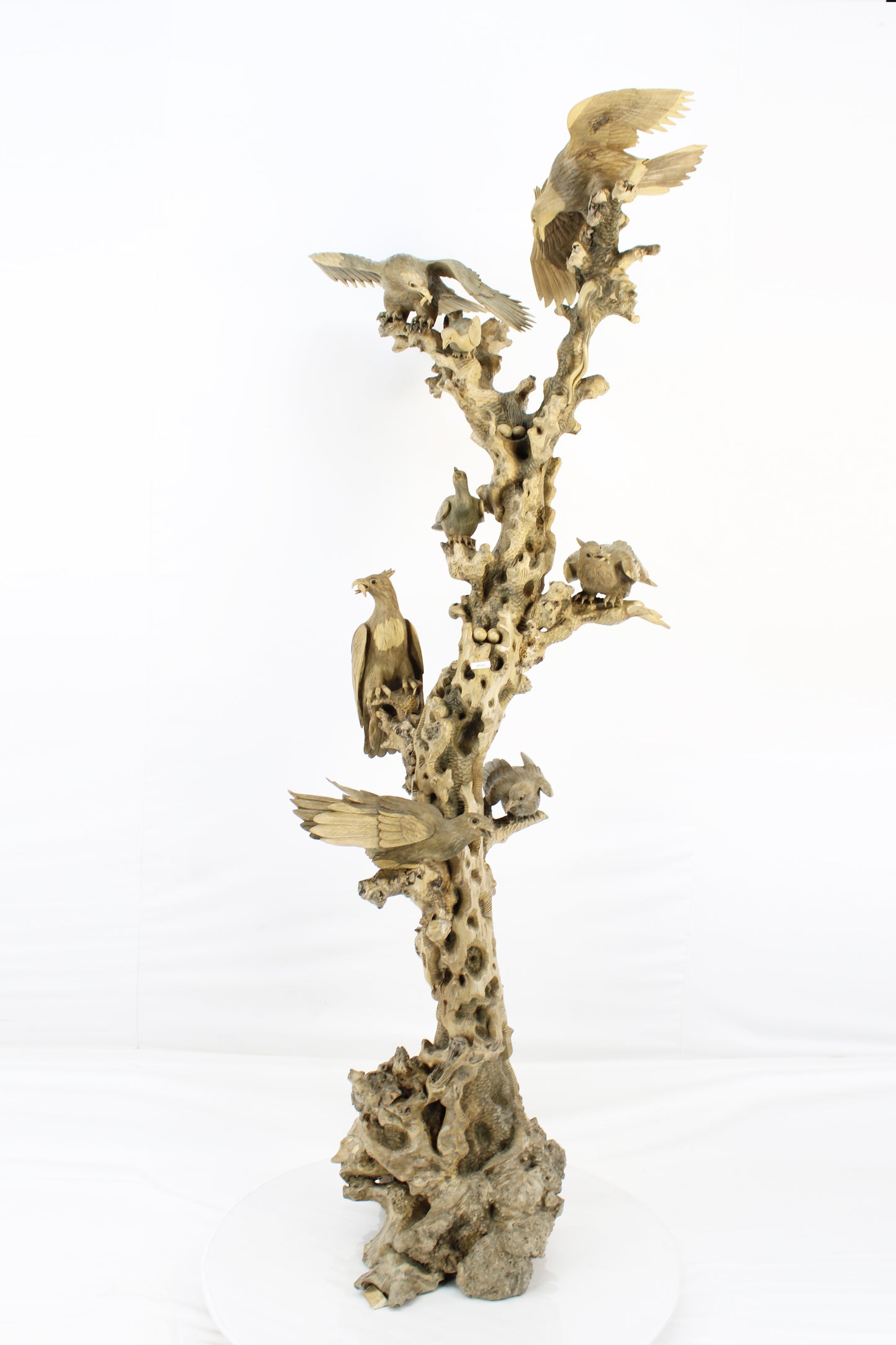 Handcrafted Wooden Wildlife Sculpture SPL032