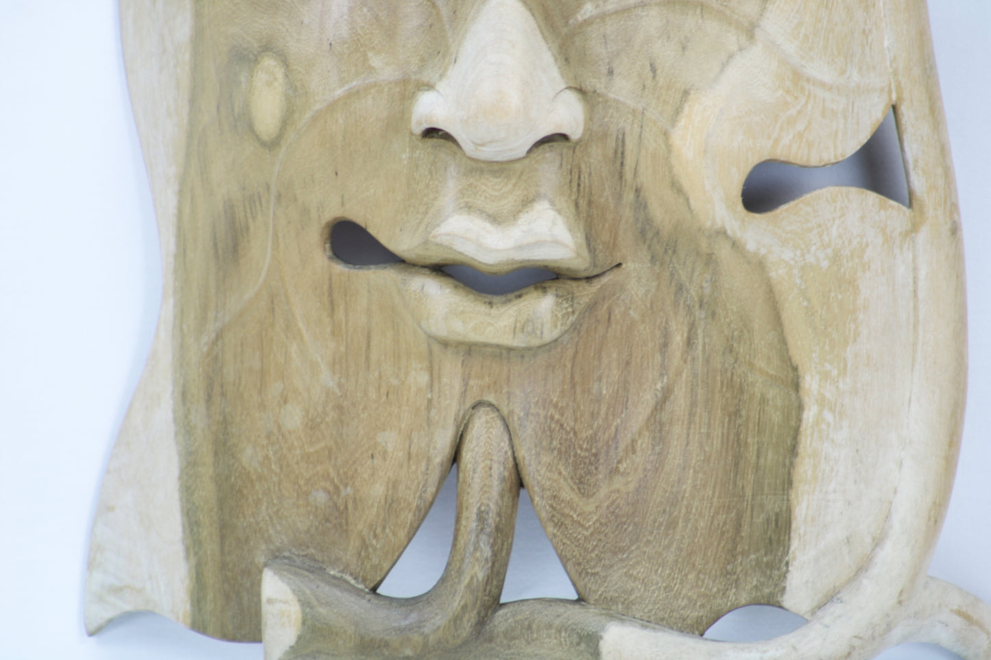 Hand Carved Wood Mask HCM003