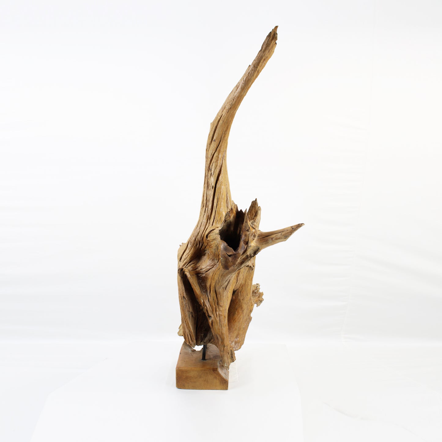 Teak Wood Sculpture SPM024