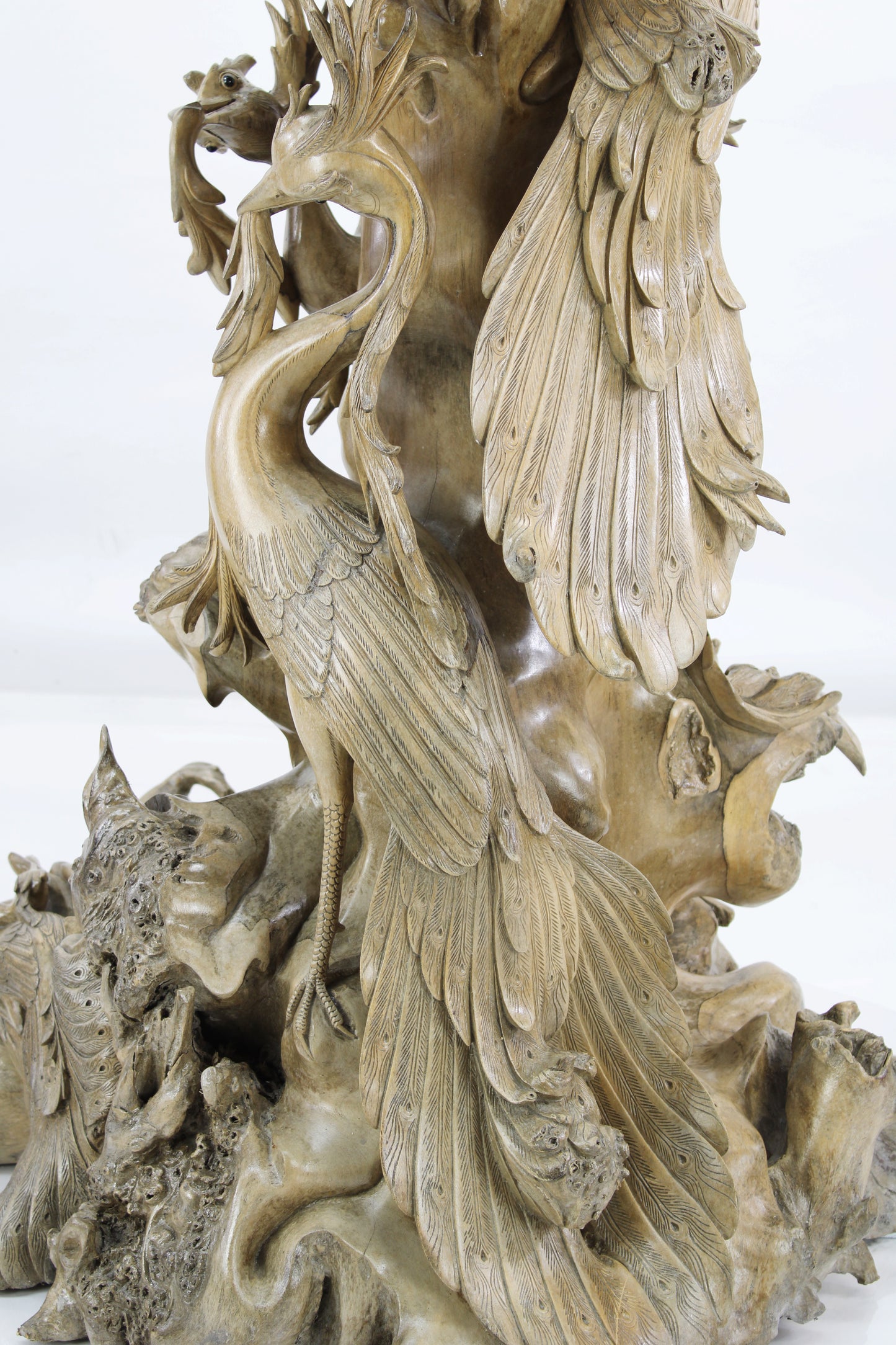Handcrafted Wooden Wildlife Sculpture SPL029