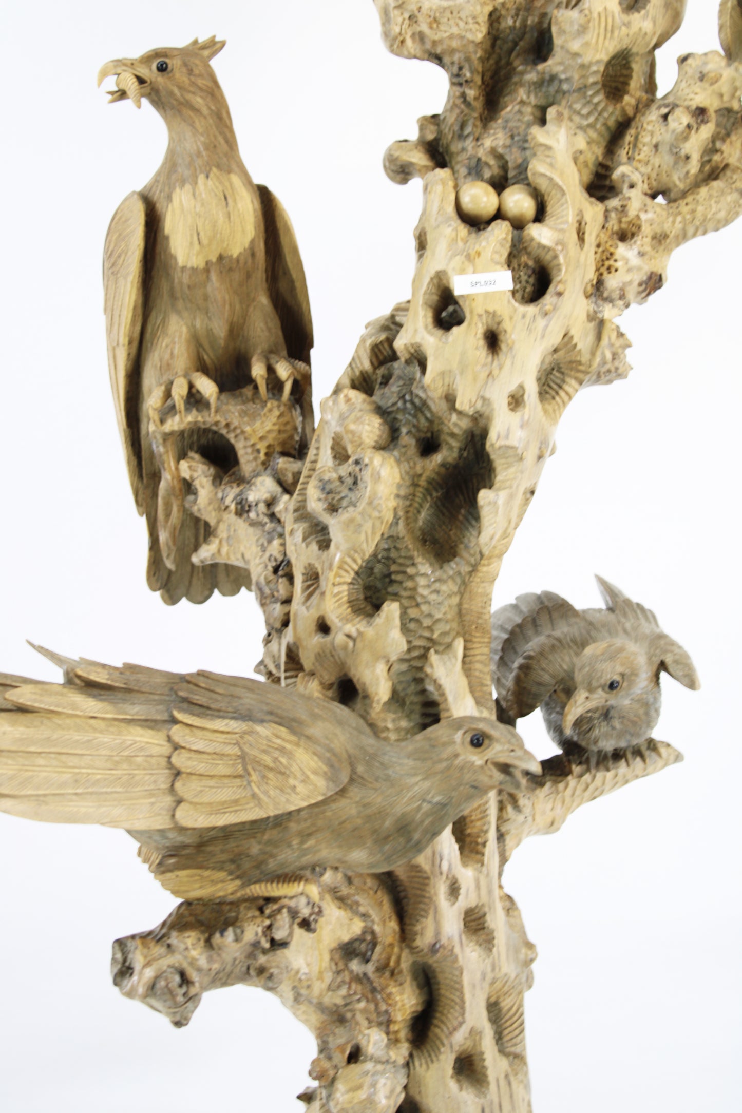 Handcrafted Wooden Wildlife Sculpture SPL032