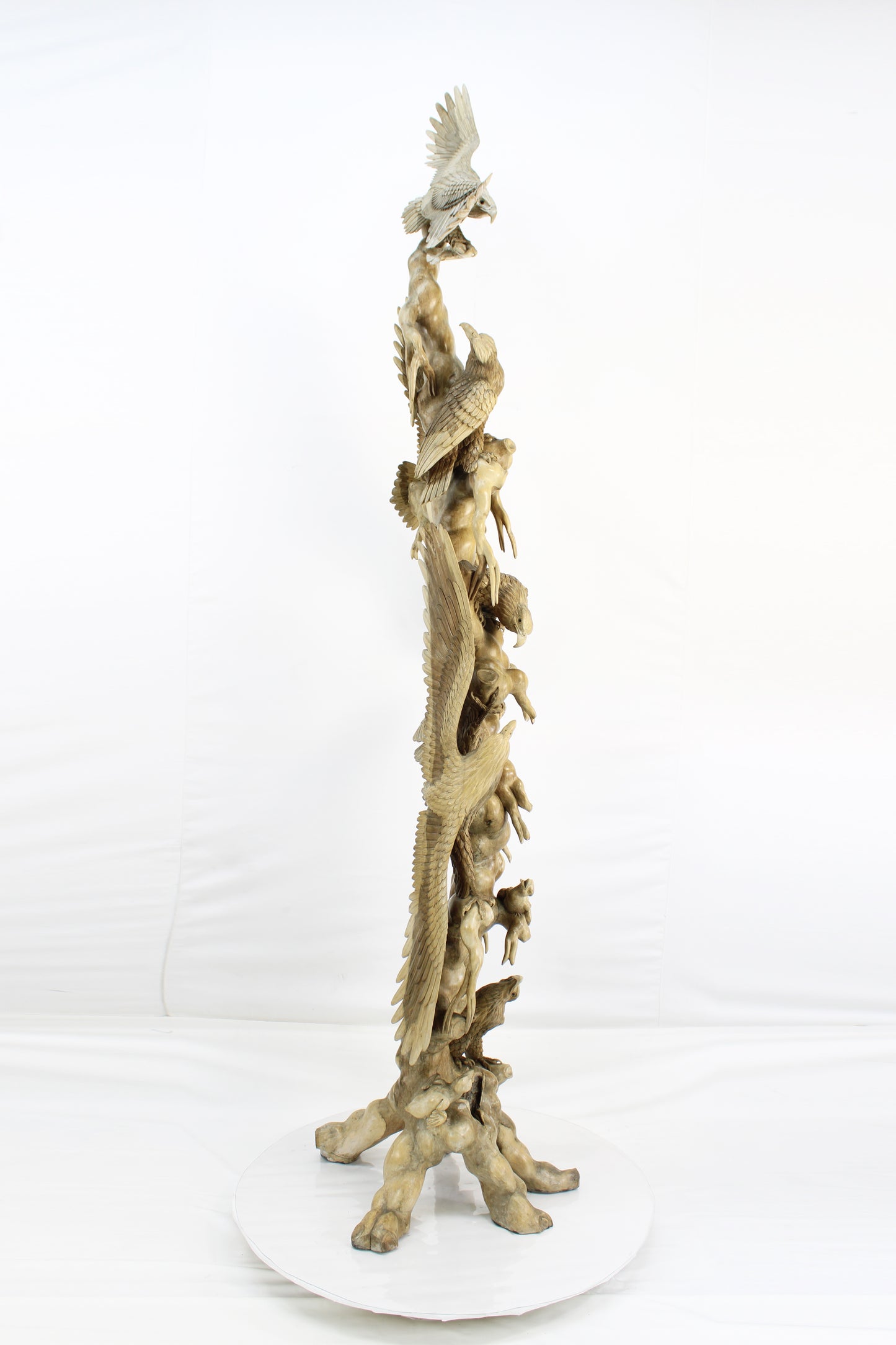 Handcrafted Wooden Wildlife Sculpture SPL033