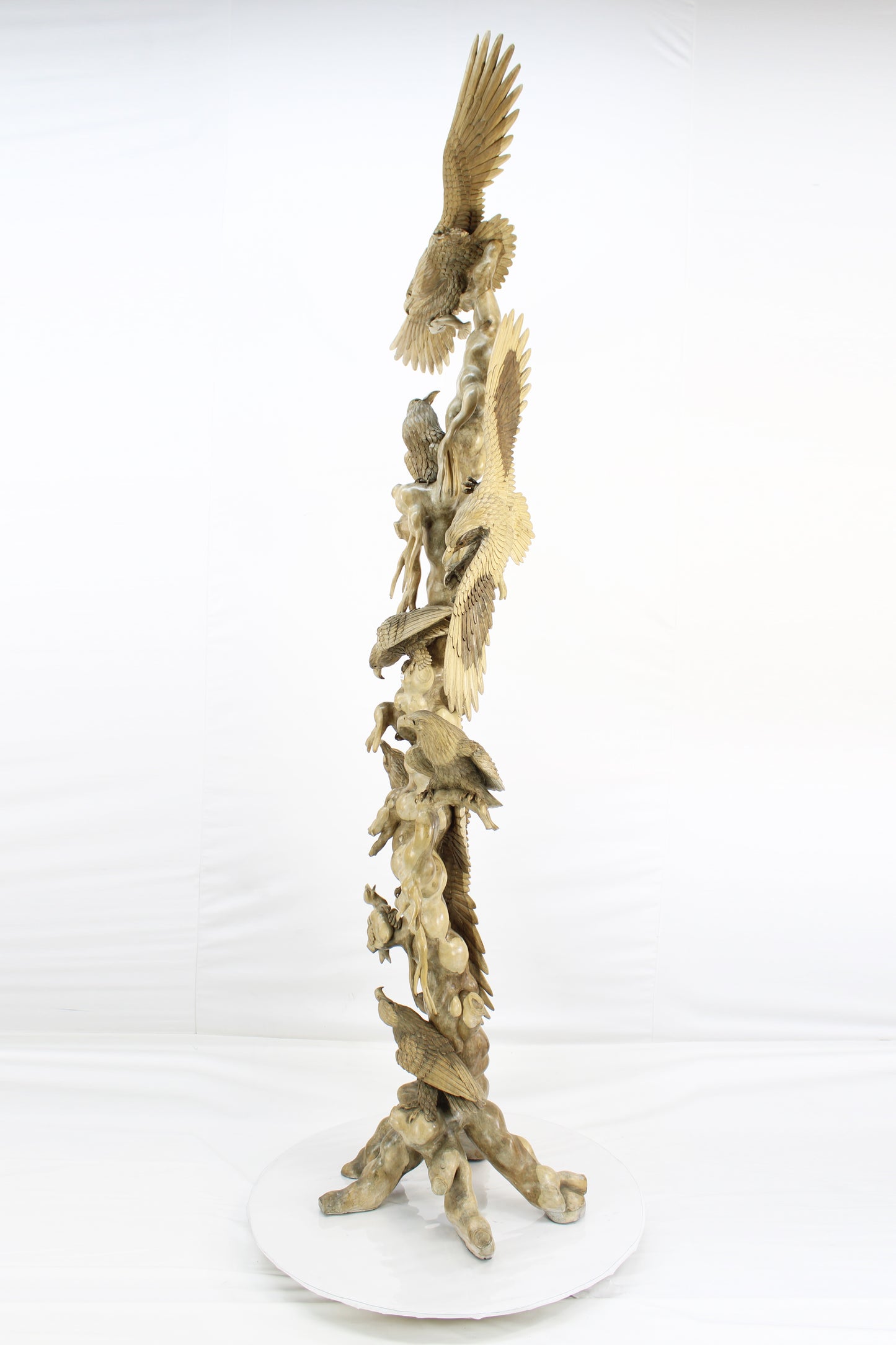 Handcrafted Wooden Wildlife Sculpture SPL033
