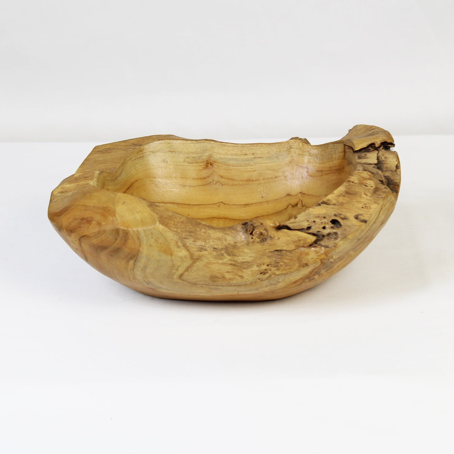 Teak Root Plate TWP20S